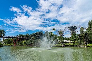 精致像素风幸存者，《单刷传说》将于今日在Steam发售